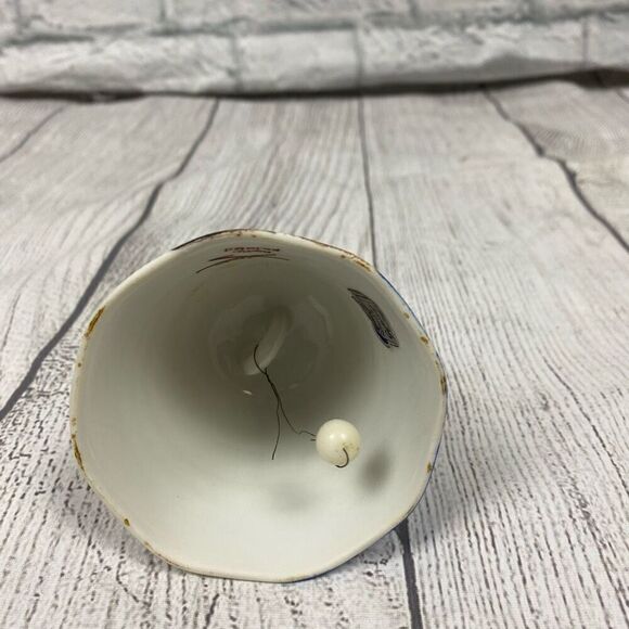 Vintage collectors handpainted bell Niagara Falls - Picture 4 of 5